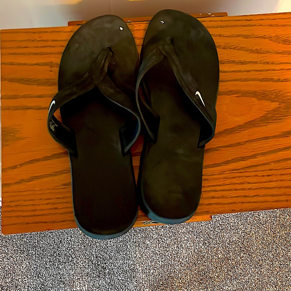 Blacksandals